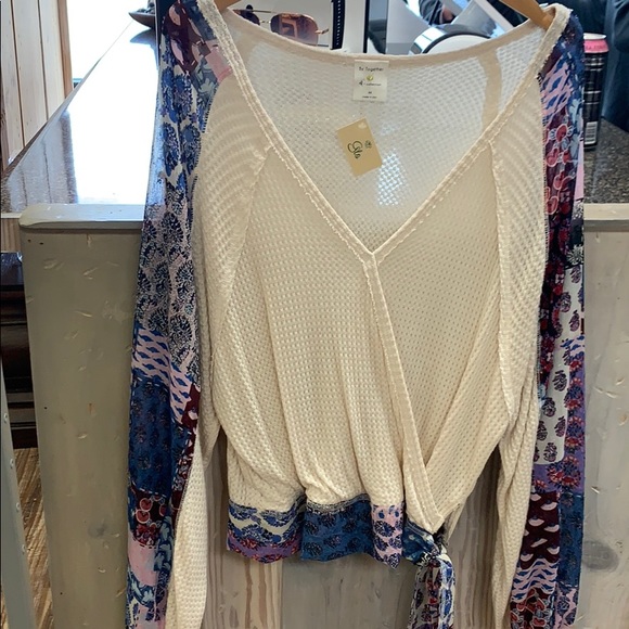 Thermal/blouse tie top - Picture 1 of 1